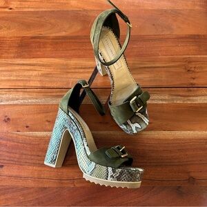 Stella McCartney high heeled sandals snake pattern with ankle strap